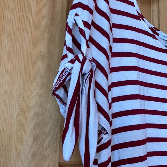 🤍Green Envelope Stripe Top - Picture 5 of 6